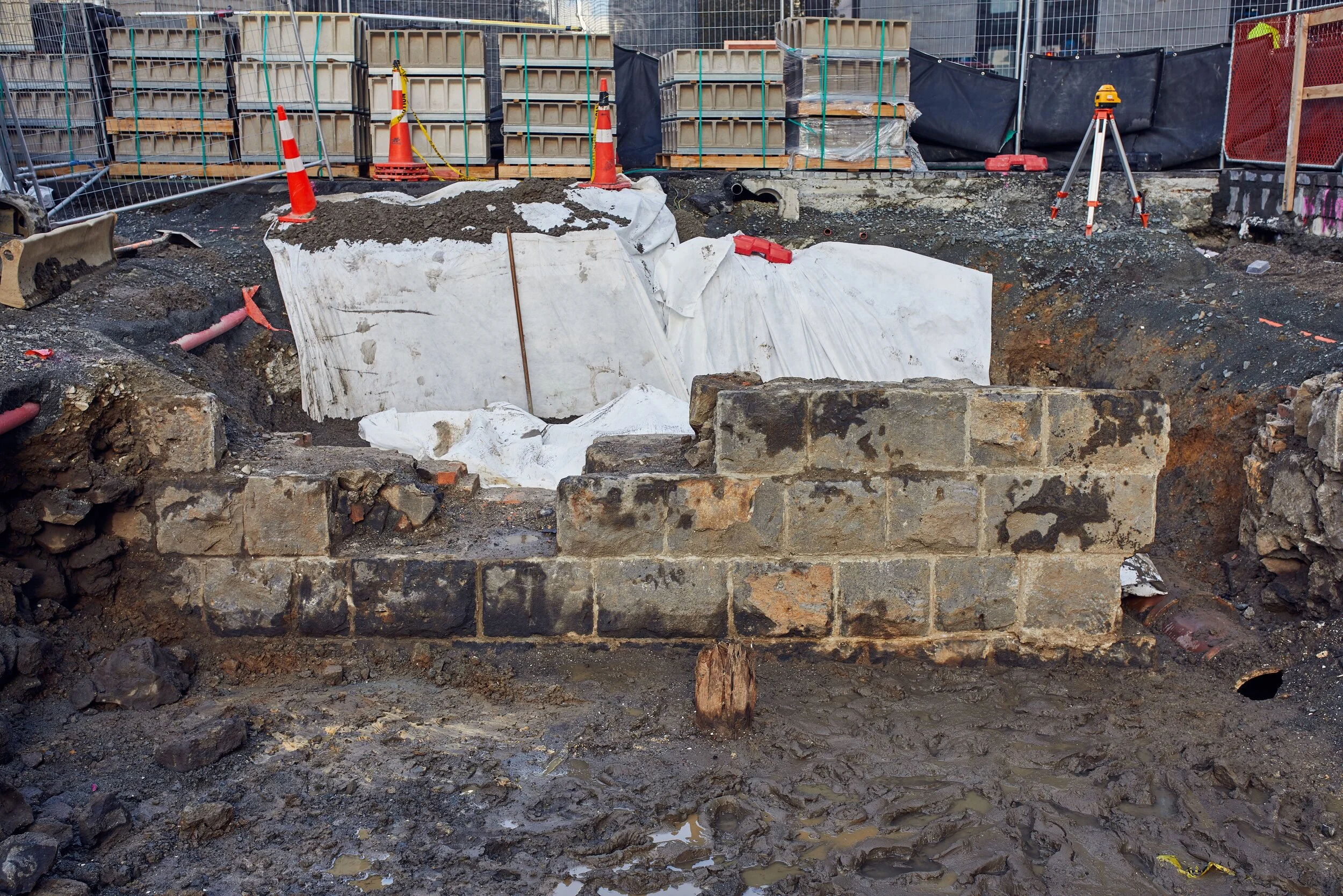  In May 2020, during  excavations in Lower Queen Street, our contractors  Downer NZ Soletanche Bachy started uncovering the old Customs Street seawall that dates back to circa 1860s.  