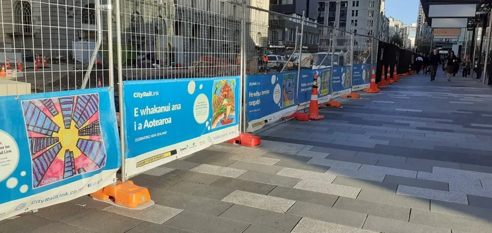  Walkway along Lower Queen St June 2020 