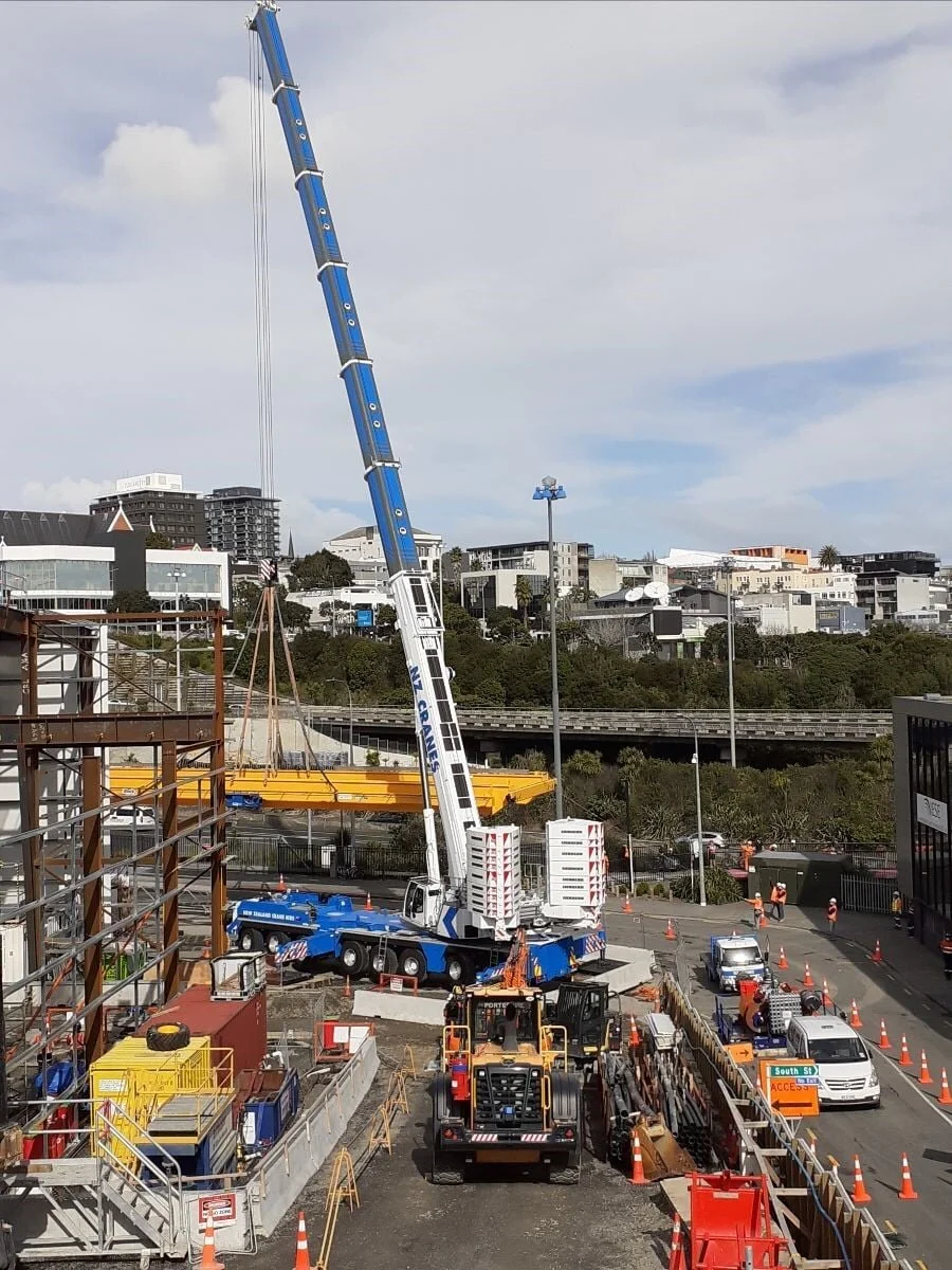  Gantry crane  at Karangahape station 
