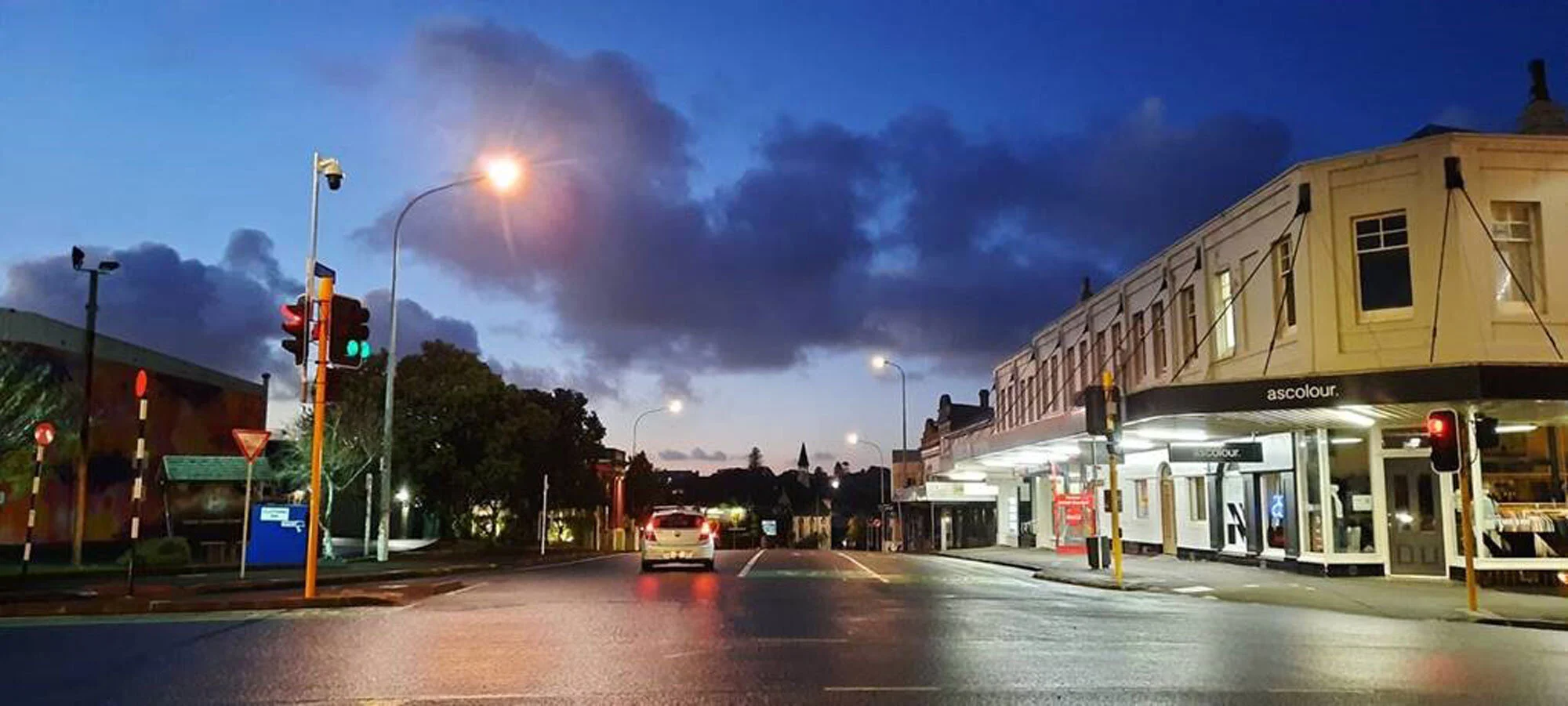 The facility is at 1 New North Road, Eden Terrace