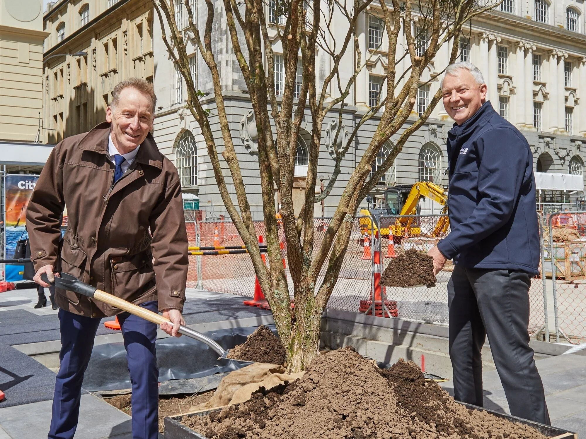 Lower Queen Street turns Green