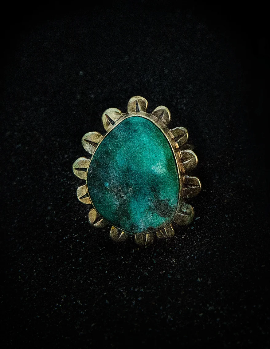 Flower_ring_Bronze.jpg