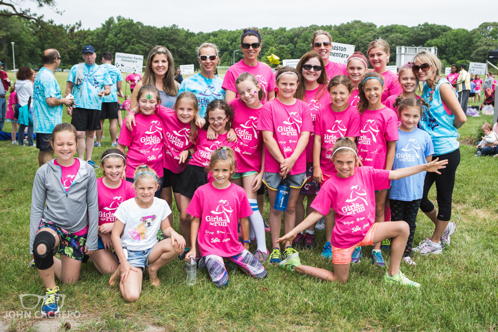 2017 Girls on the Run Hampton Roads Spring 5K event photo by John Cachero Photography