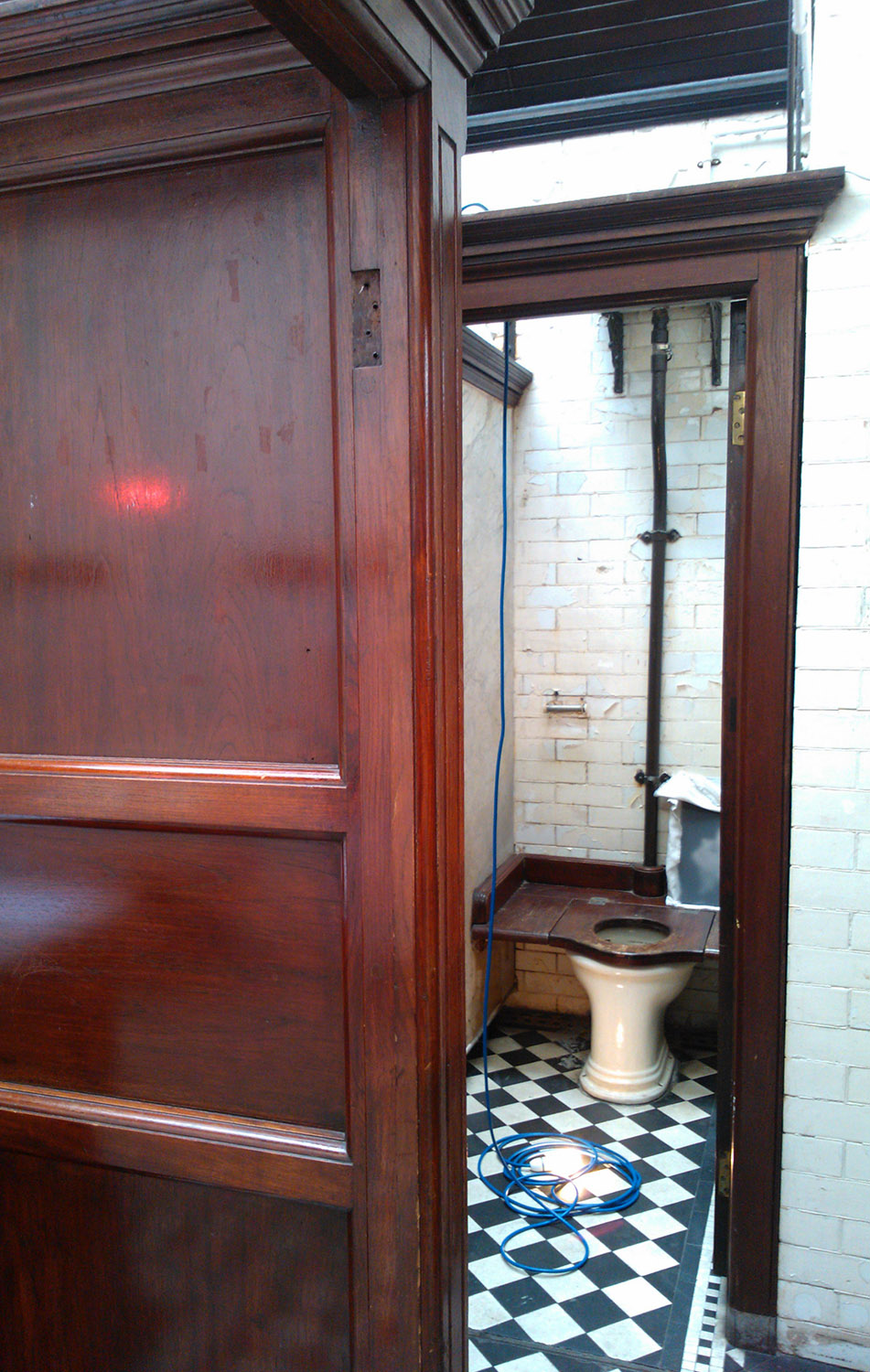 cloak_first_cubicle_jm_72ppi.jpg