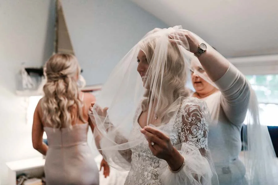 midwesternbride.com | The Midwestern Bride Wedding Planning and Design | Hidden Vineyard Weddings (5).jpg