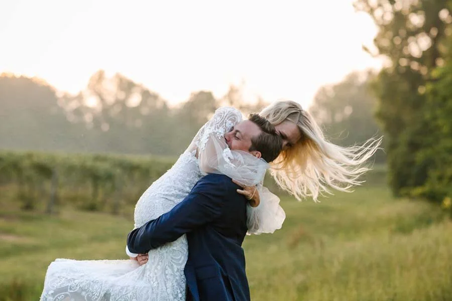 midwesternbride.com | The Midwestern Bride Wedding Planning and Design | Hidden Vineyard Weddings (45).jpg