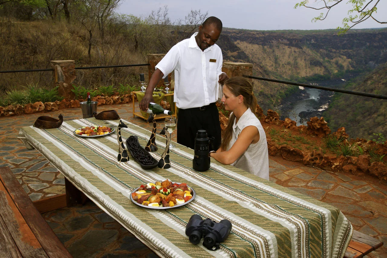Africa_photographic_safari-victoria_falls