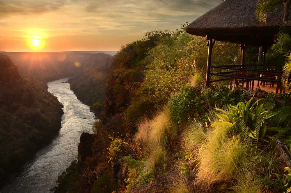 Africa_photographic_safari-victoria_falls