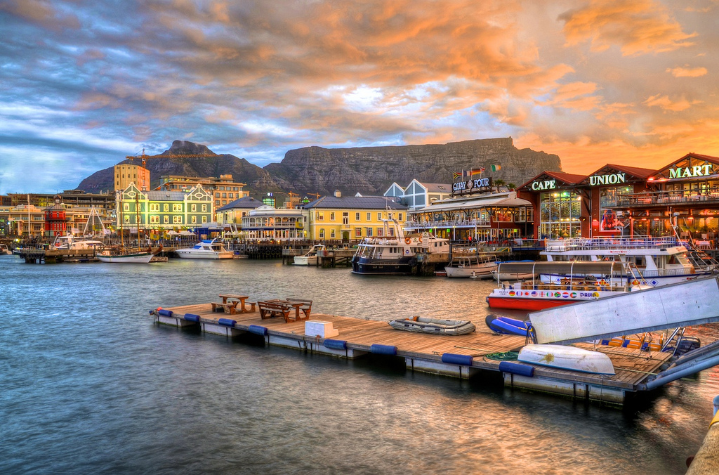 africa-photograpic-safaris-waterfront.jpg