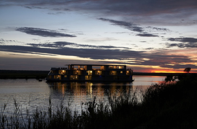 Zambezi Queen-10.jpg