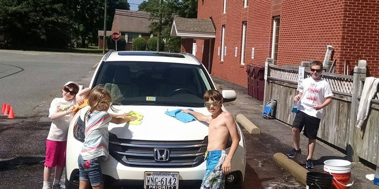 gods kids car wash.JPG