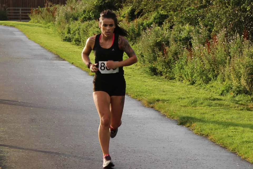 Sarahjane Guiney (unattached) on her way to victory at the Purple Ladies