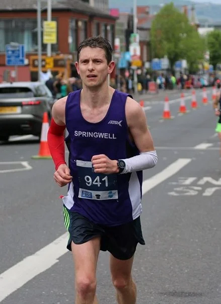 Jason Scott at the Belfast City Marathon (photo Robbie Marsh)