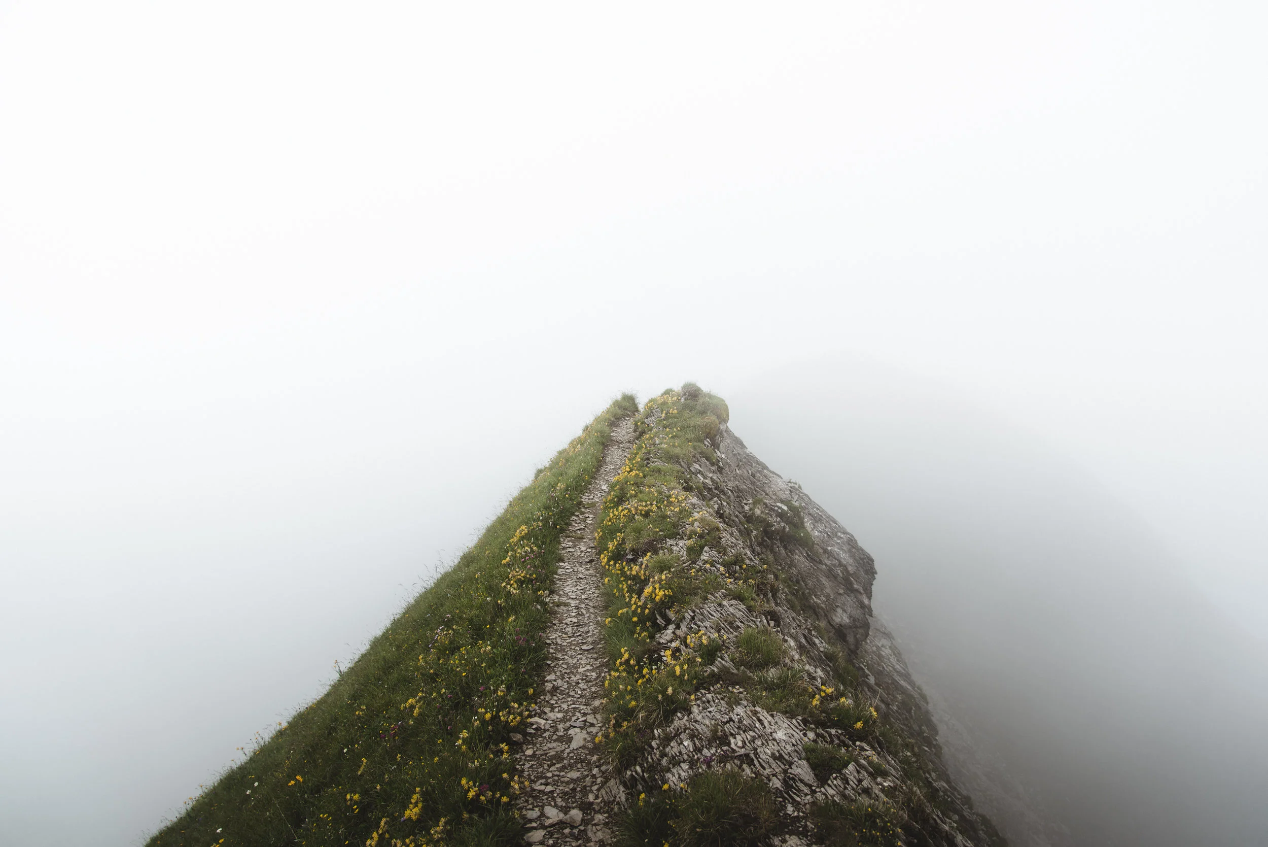 brienzer rothorn 2017 summer hike above clouds