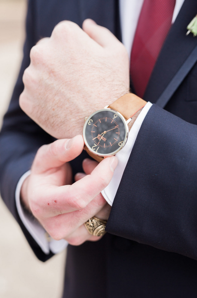Groomsmen Outfit Details Navy Suit | Maroon and Navy Rustic Winter Wedding in Fort Worth, TX