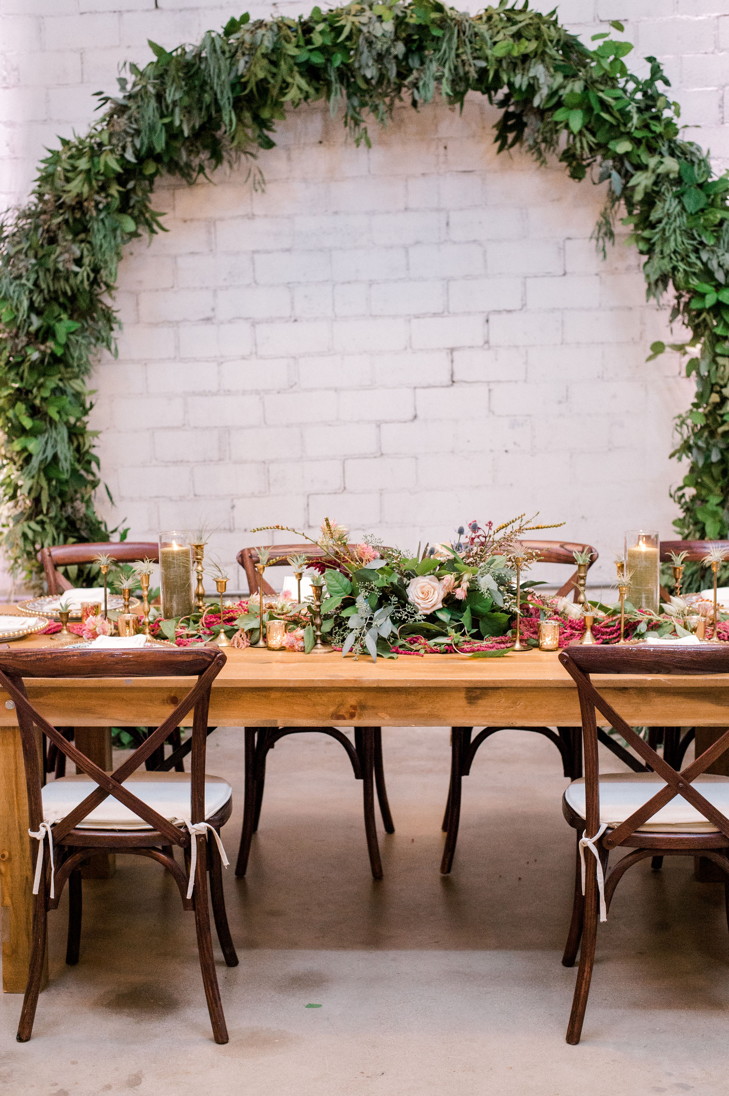 Fall Maroon Head Table | Industrial Vintage Fort Worth Wedding