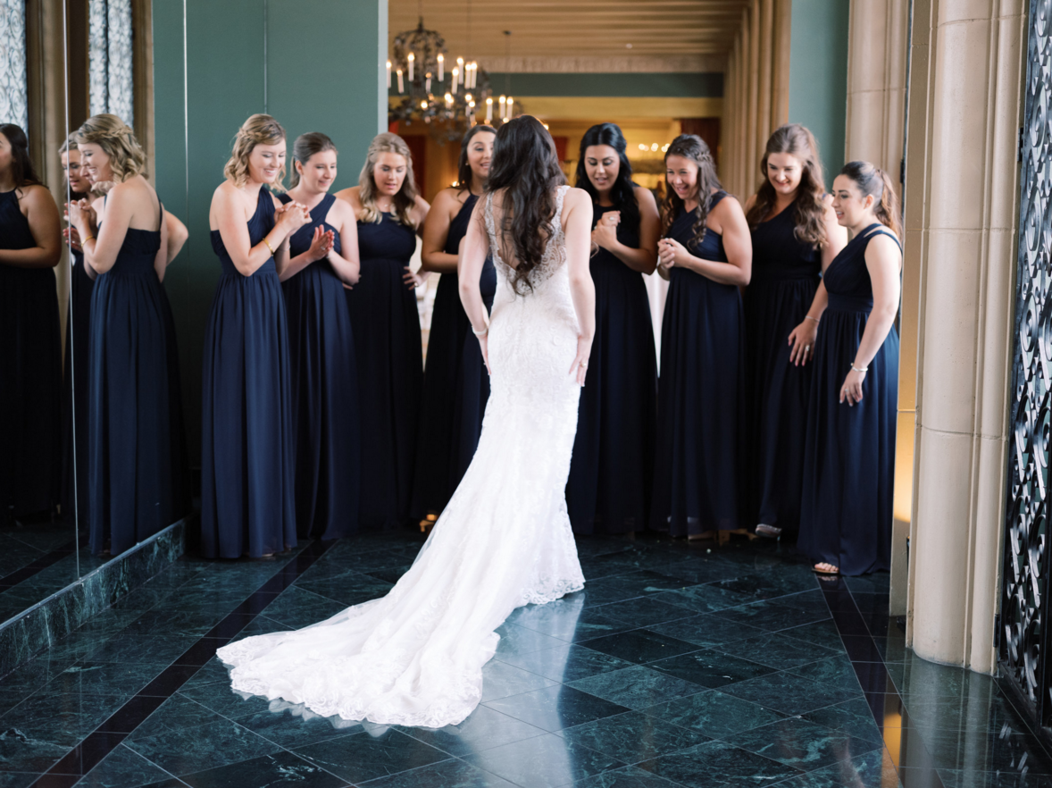 bride and bridesmaids.png