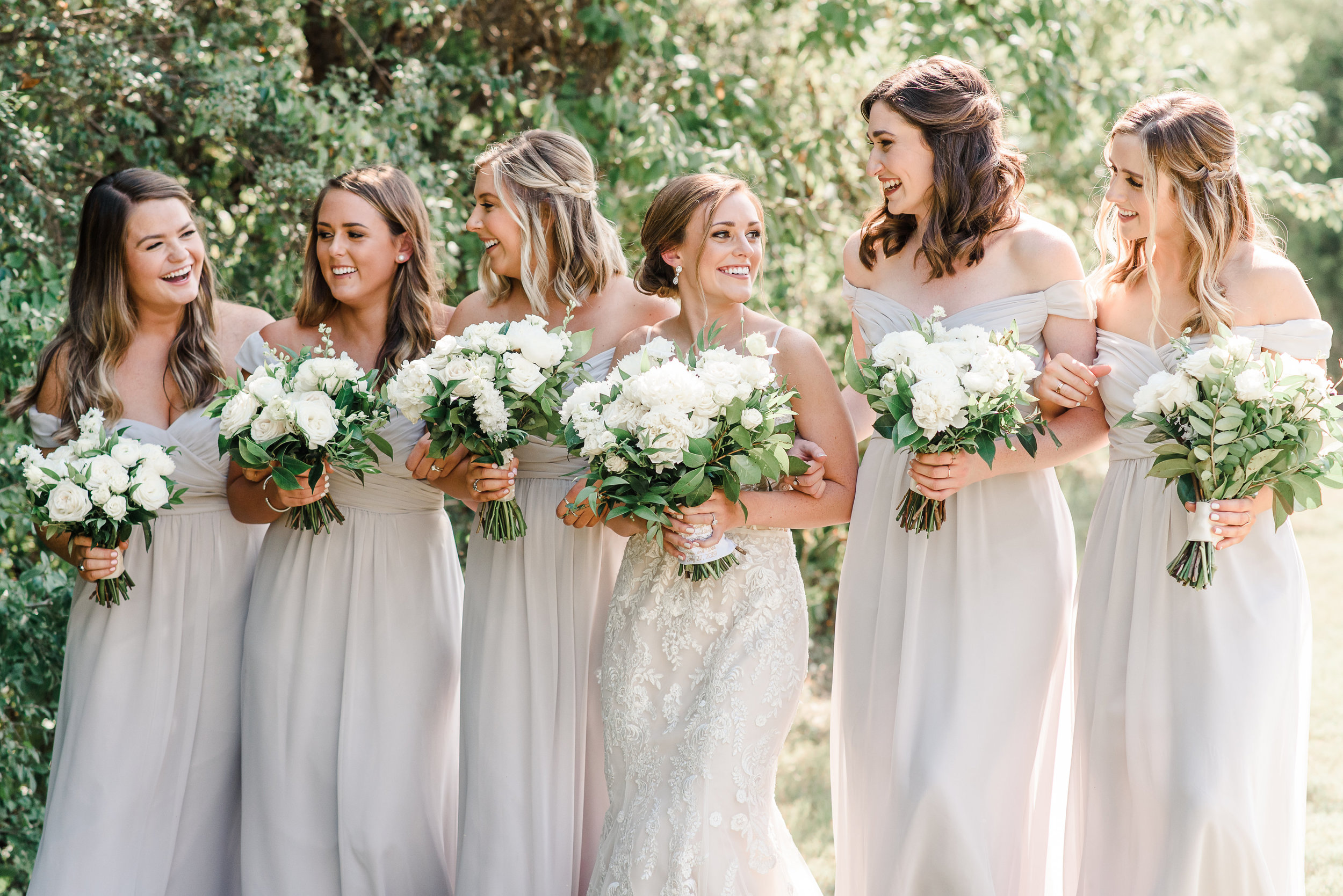 bridesmaids portraits