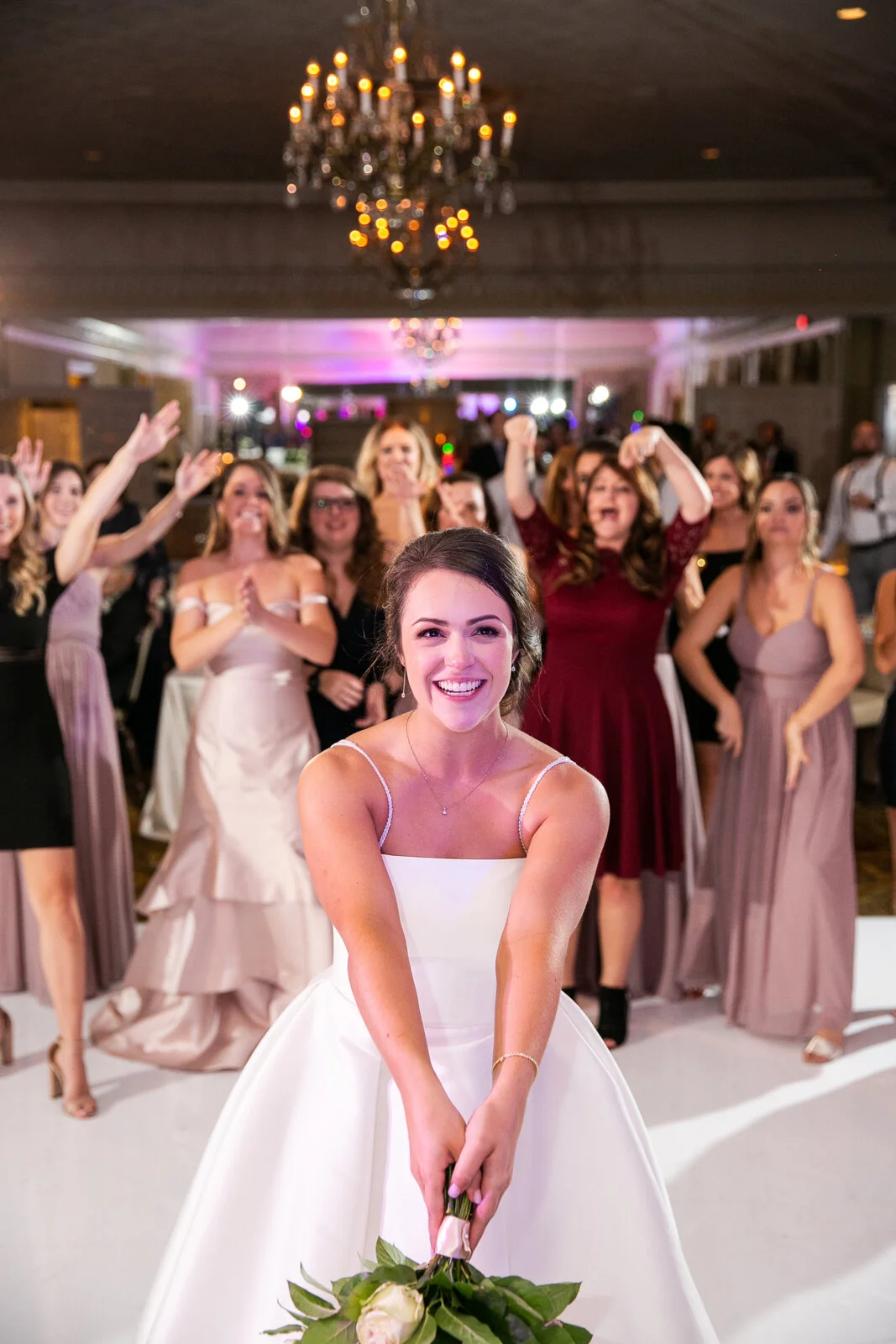 6 Wedding Trends that are Disappearing 