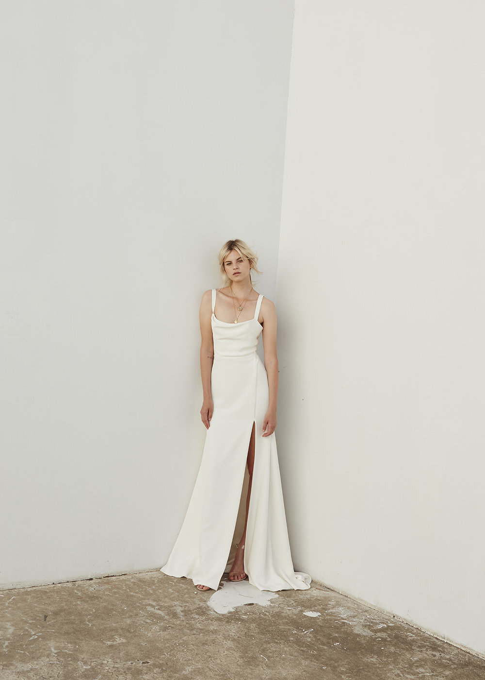 elegant classic simple wedding fashion wedding dress inspiration