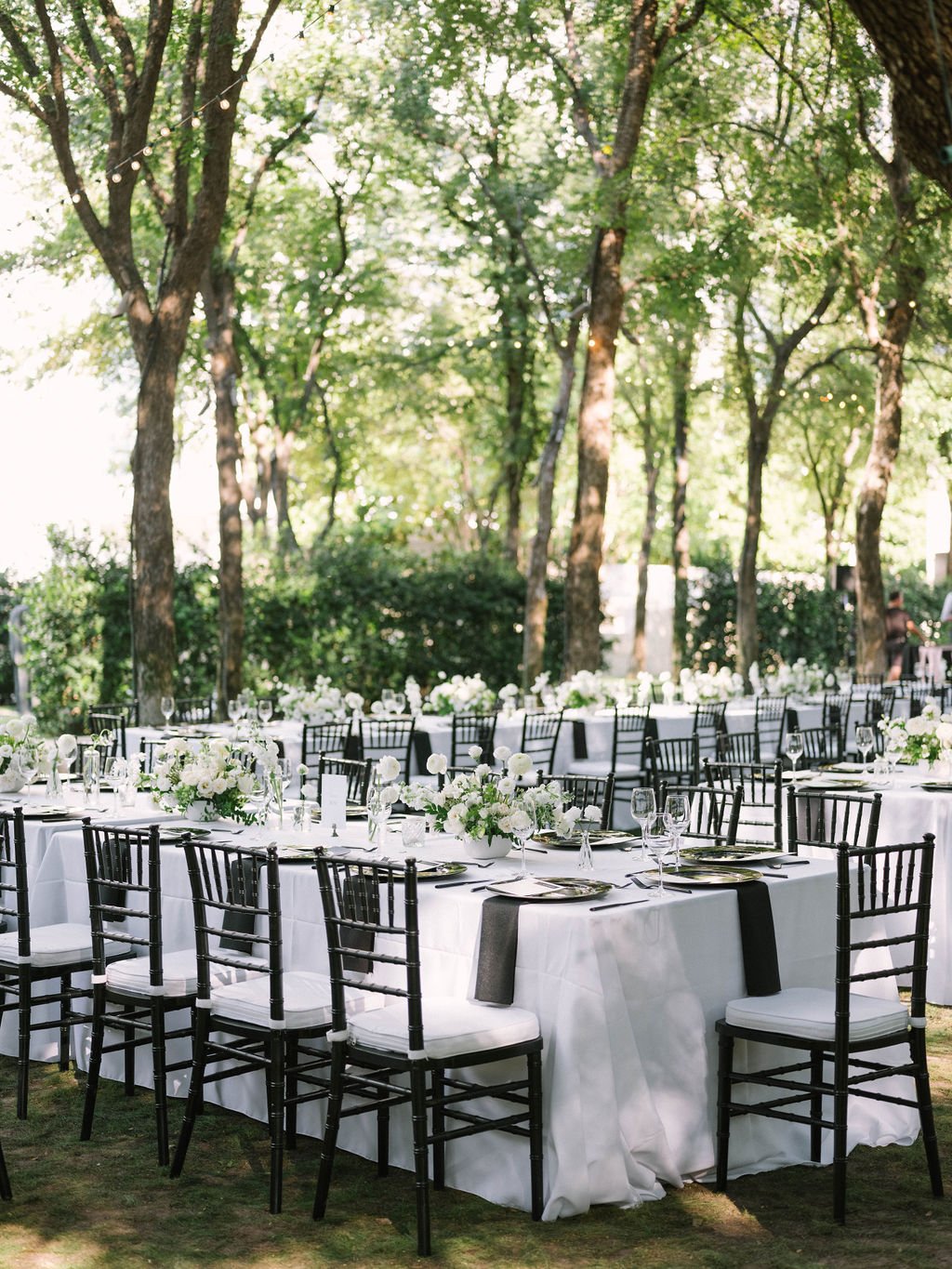 classy black and white outdoor wedding