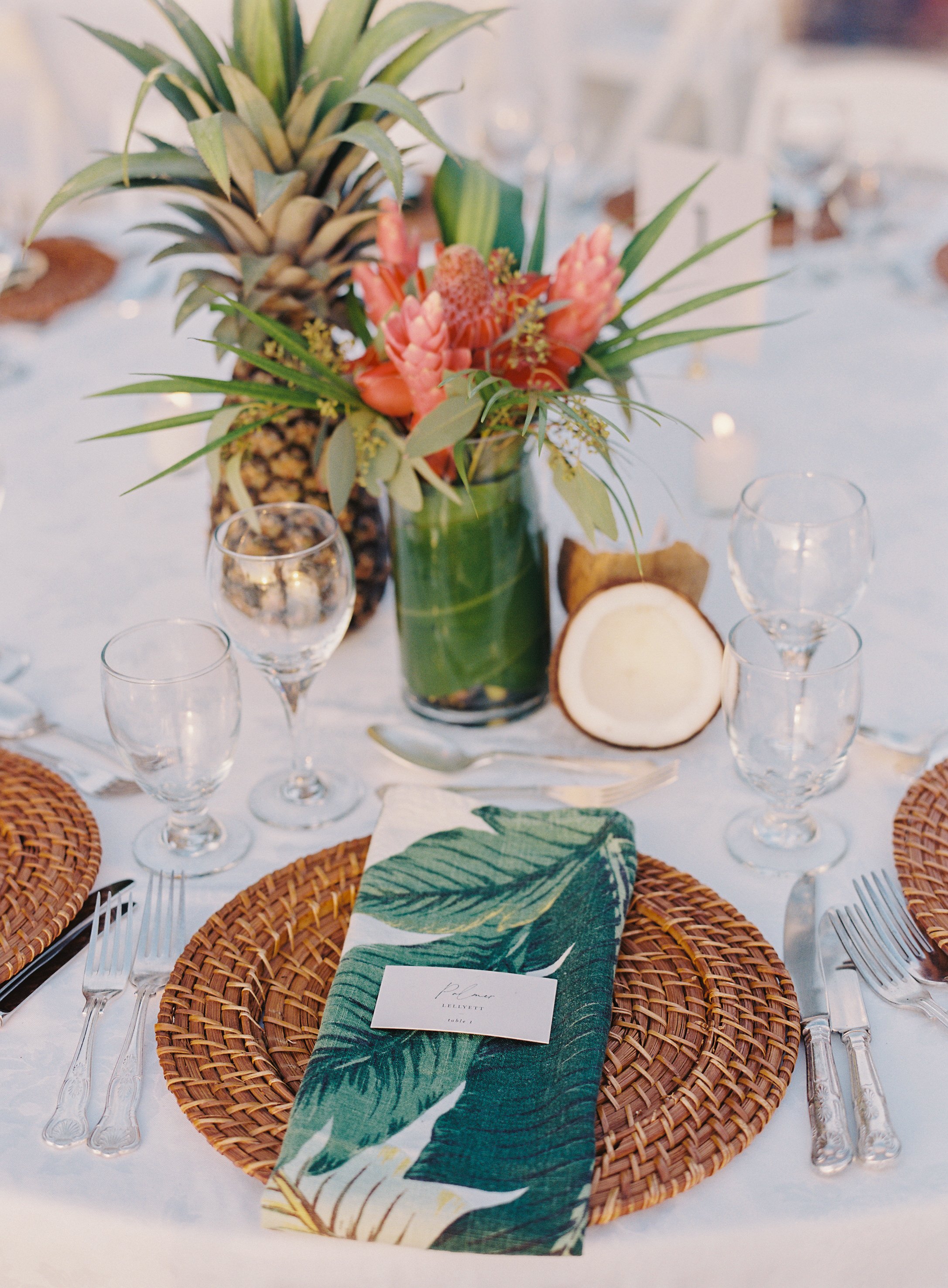 tropical wedding decor