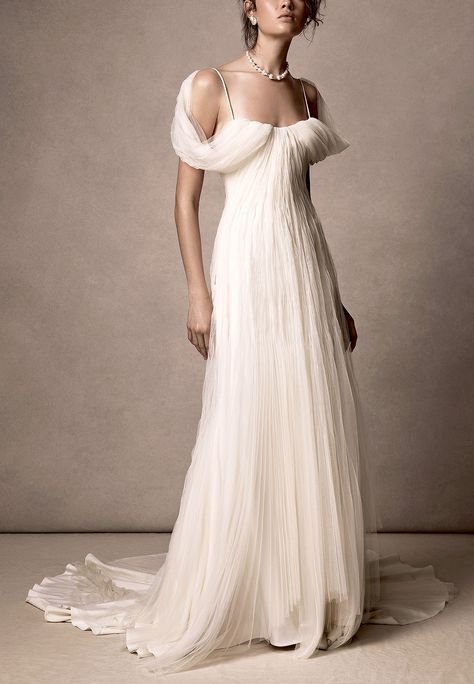 danielle frankel wedding dress trend 2023