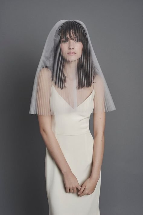 pleated blusher veil 2023 wedding trends