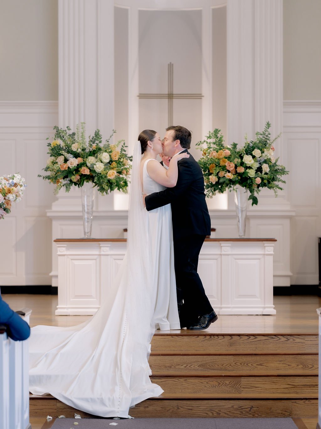 bride and groom tcu chapel wedding ceremony