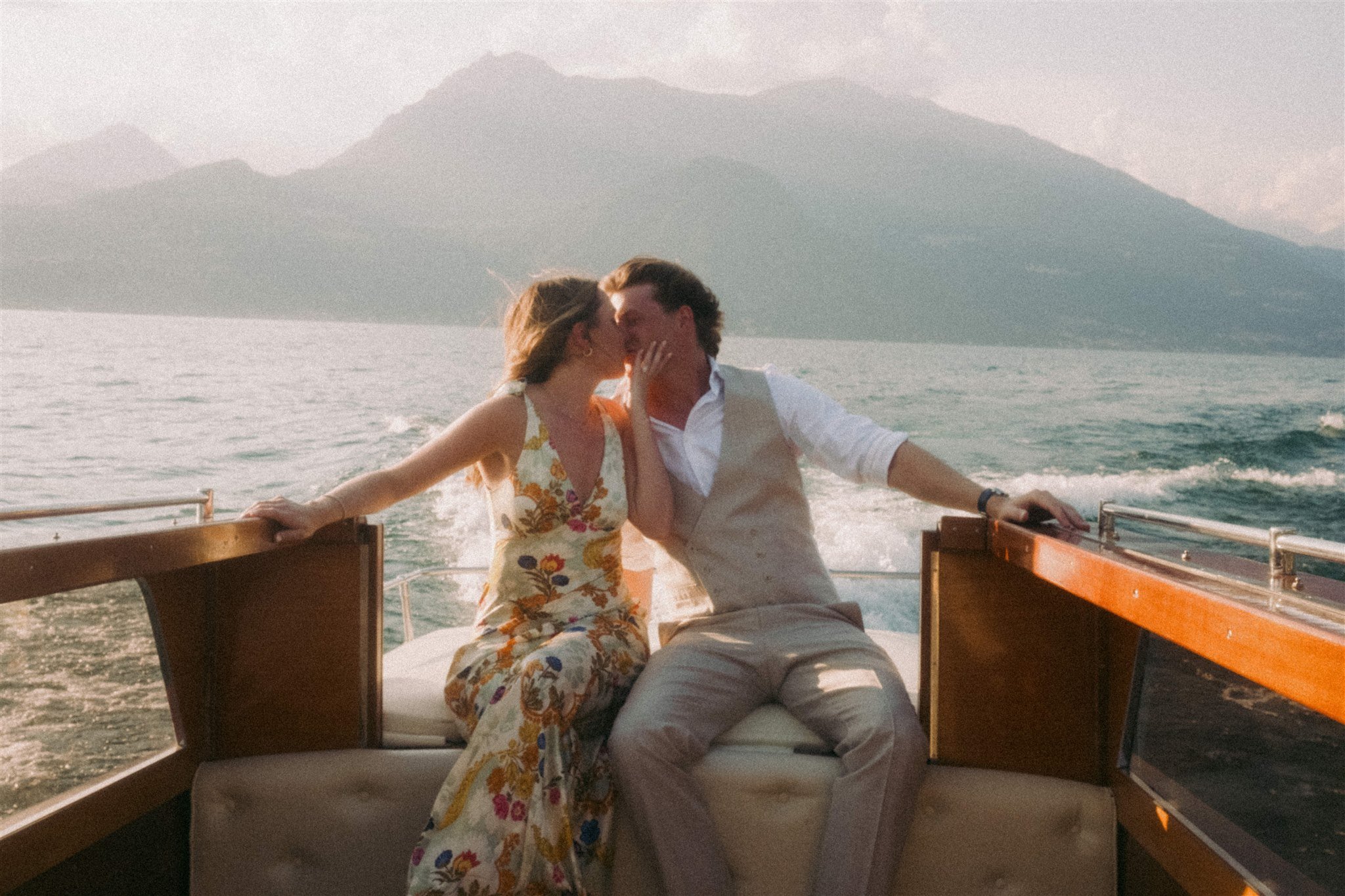 lake como engagement portraits save the dates