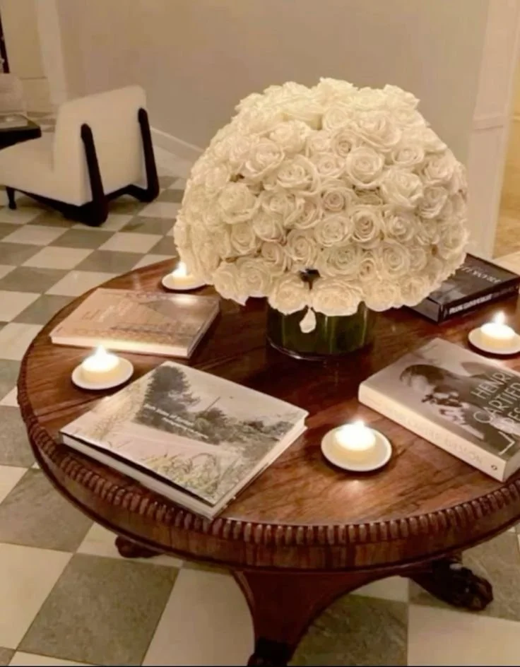 restaurant wedding aesthetic 2025 wedding trends