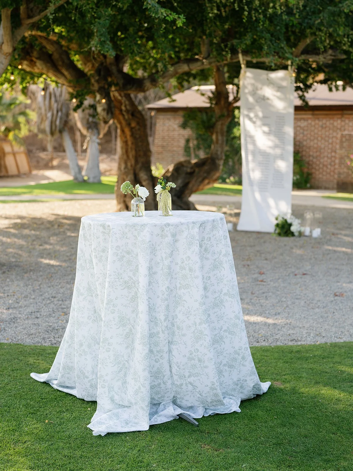 flora farms wedding cocktail hour