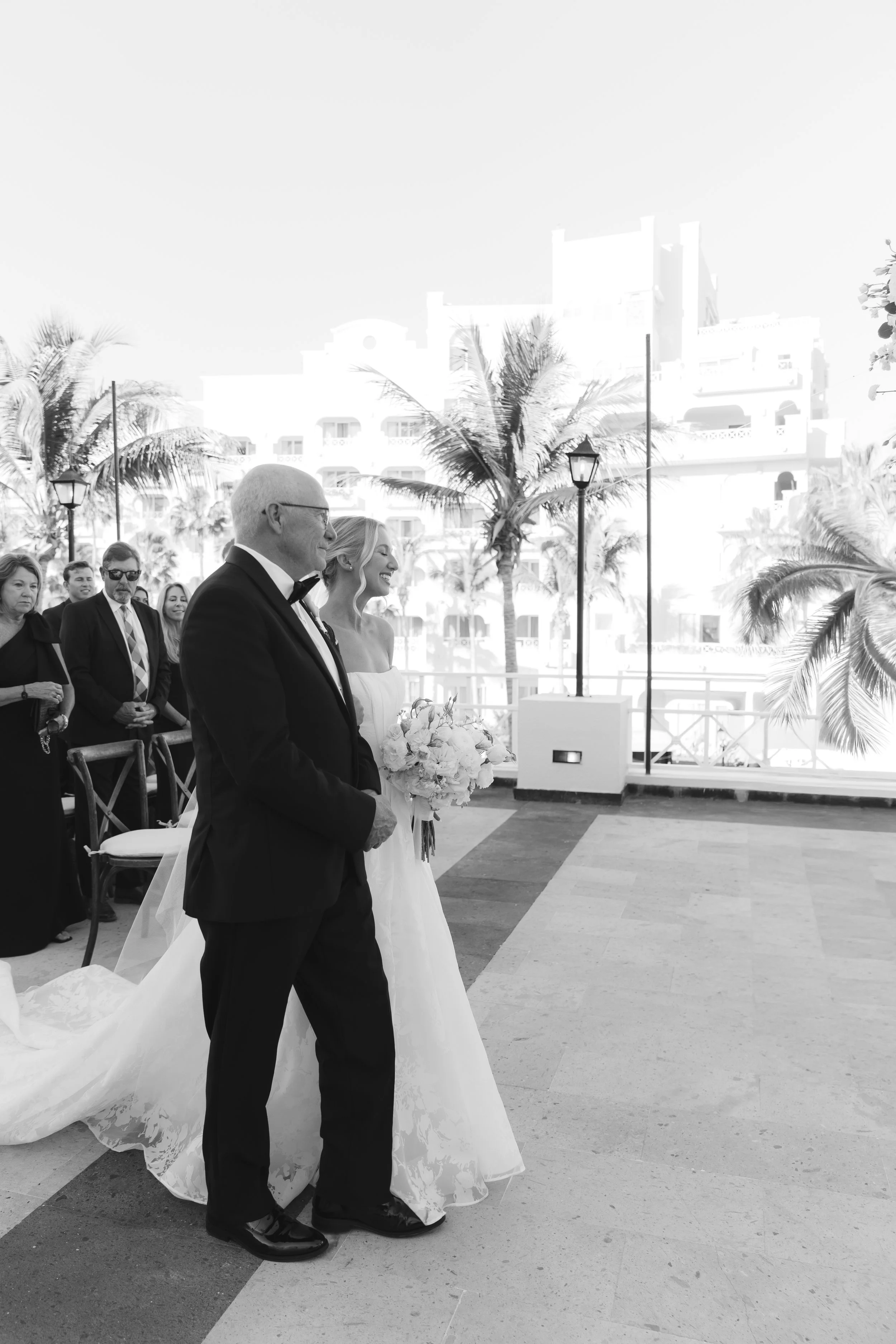cabo destinaton wedding outdoor ceremony