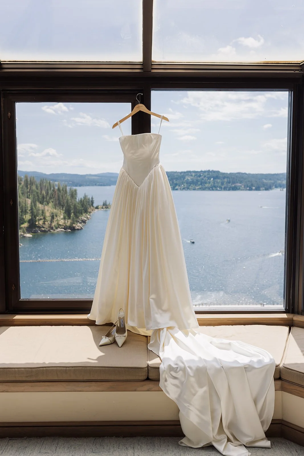 danielle frankel wedding dress idaho wedding