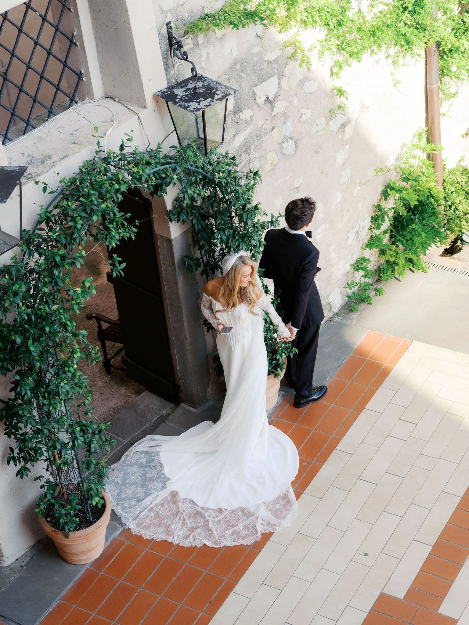 bride and groom first touch italy wedding