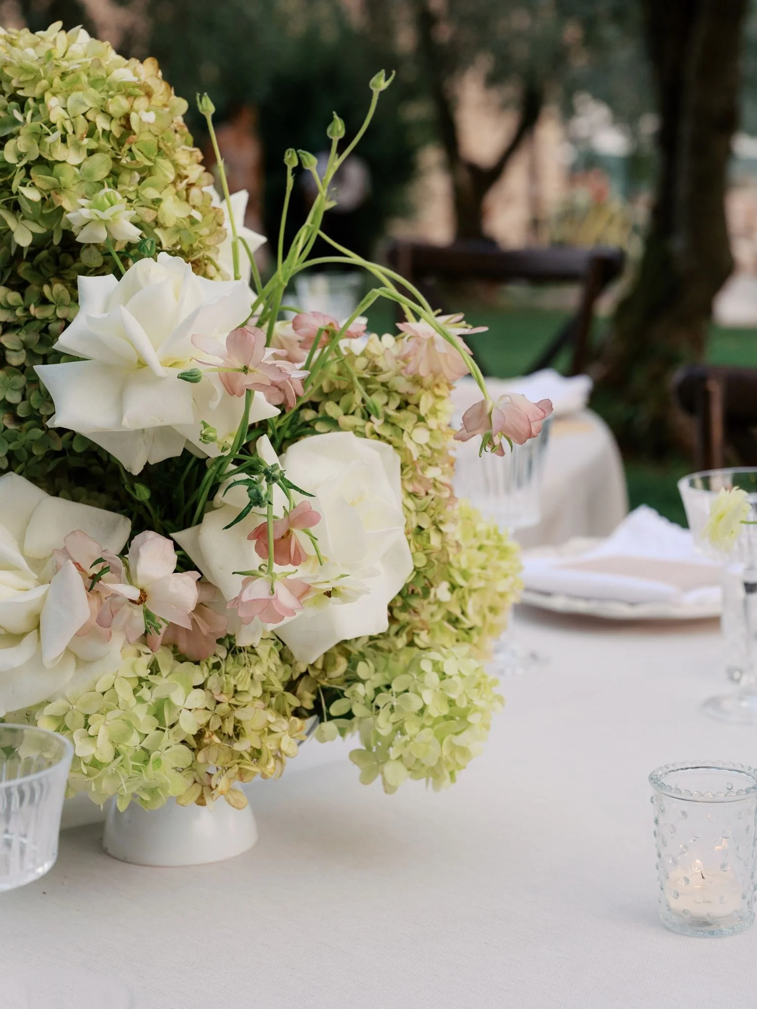 summer italy wedding flowers