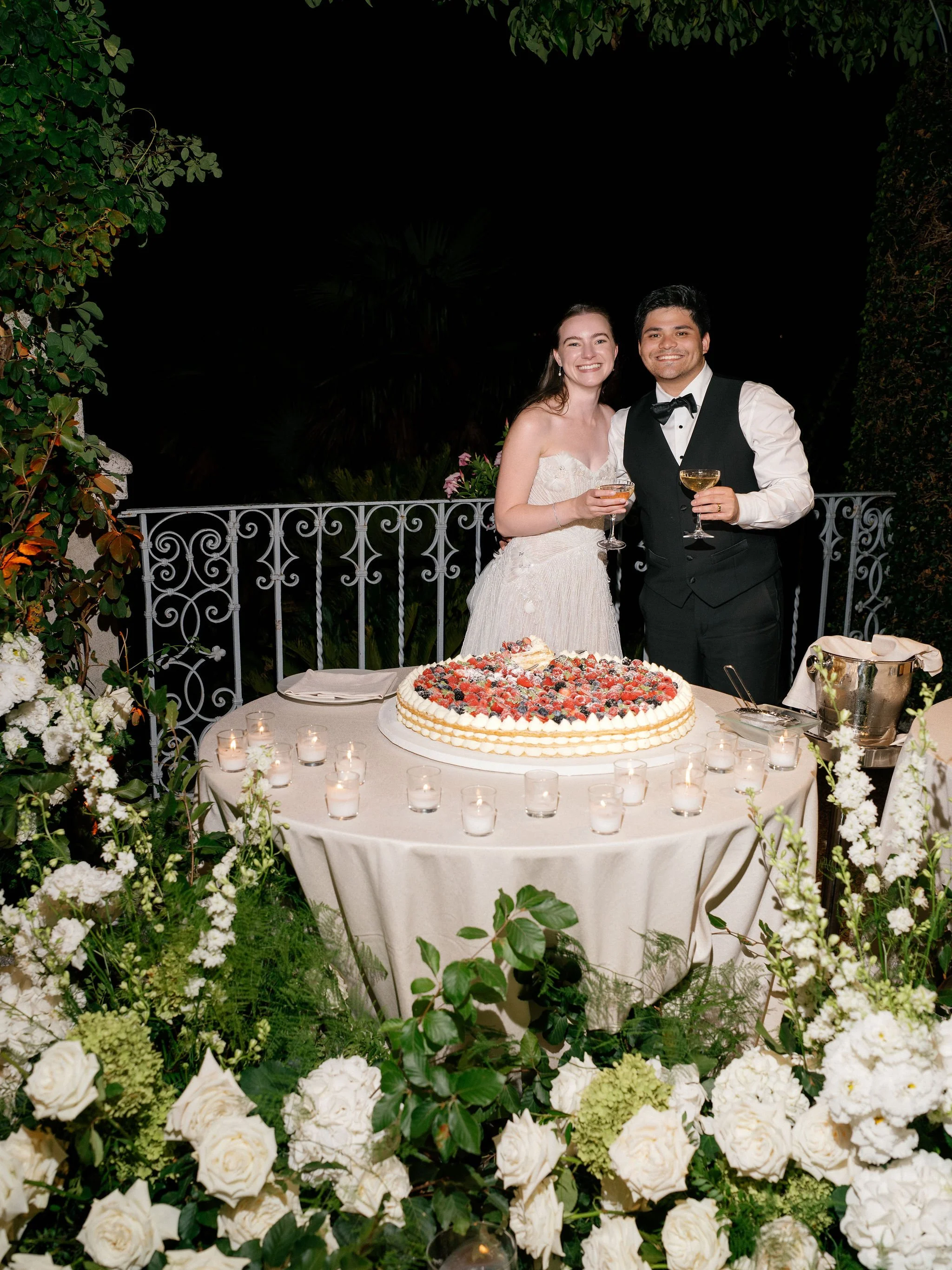 05.09.26TeaserKelly&Dimitris,VillaCipressi,ComobyKonstantynZakhariyphoto-139.jpg