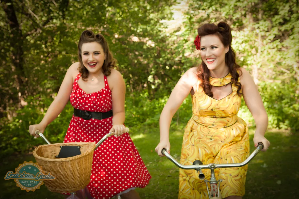 grinkie-pinup-party-friends-sisters-bikes.jpg