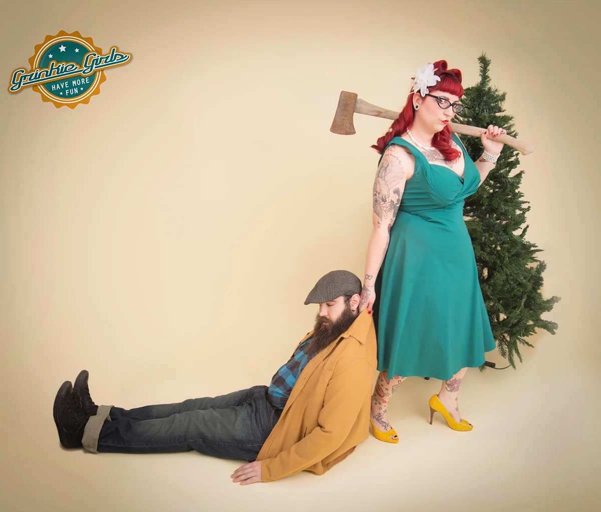 grinkie-pinup-party-axe-christmas-tree.jpg