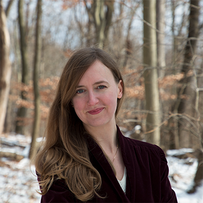AnnaHenson_headshotcolor_2019 copy_small.png