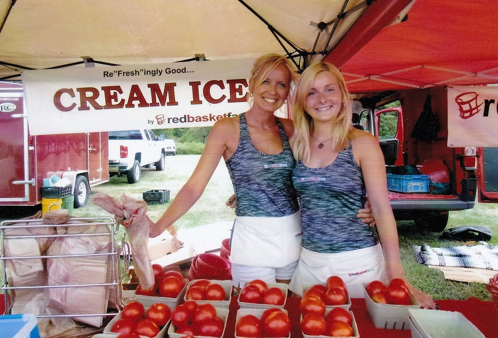 Sharayah and Amy at Market (3).jpg