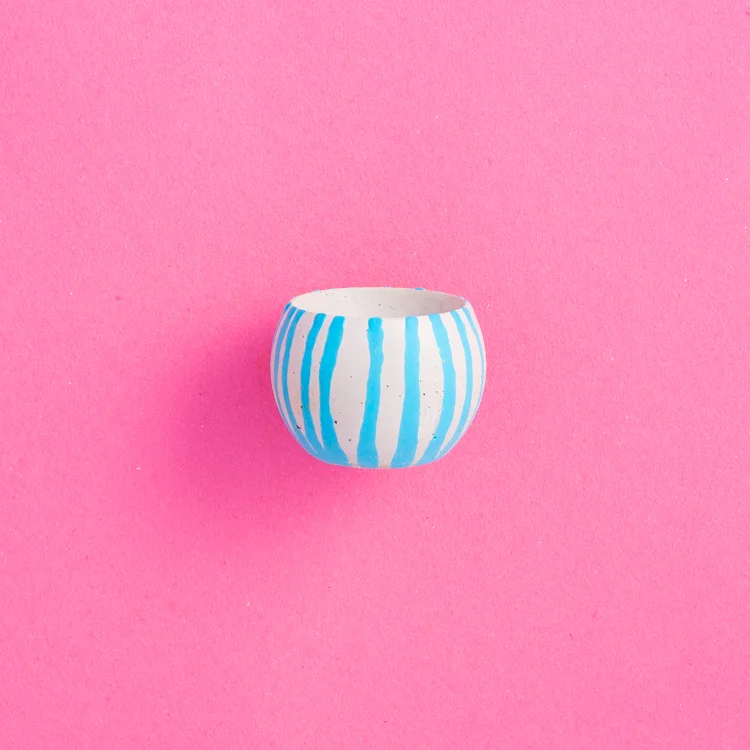 Drippy Egg Cup Blue 3.jpg
