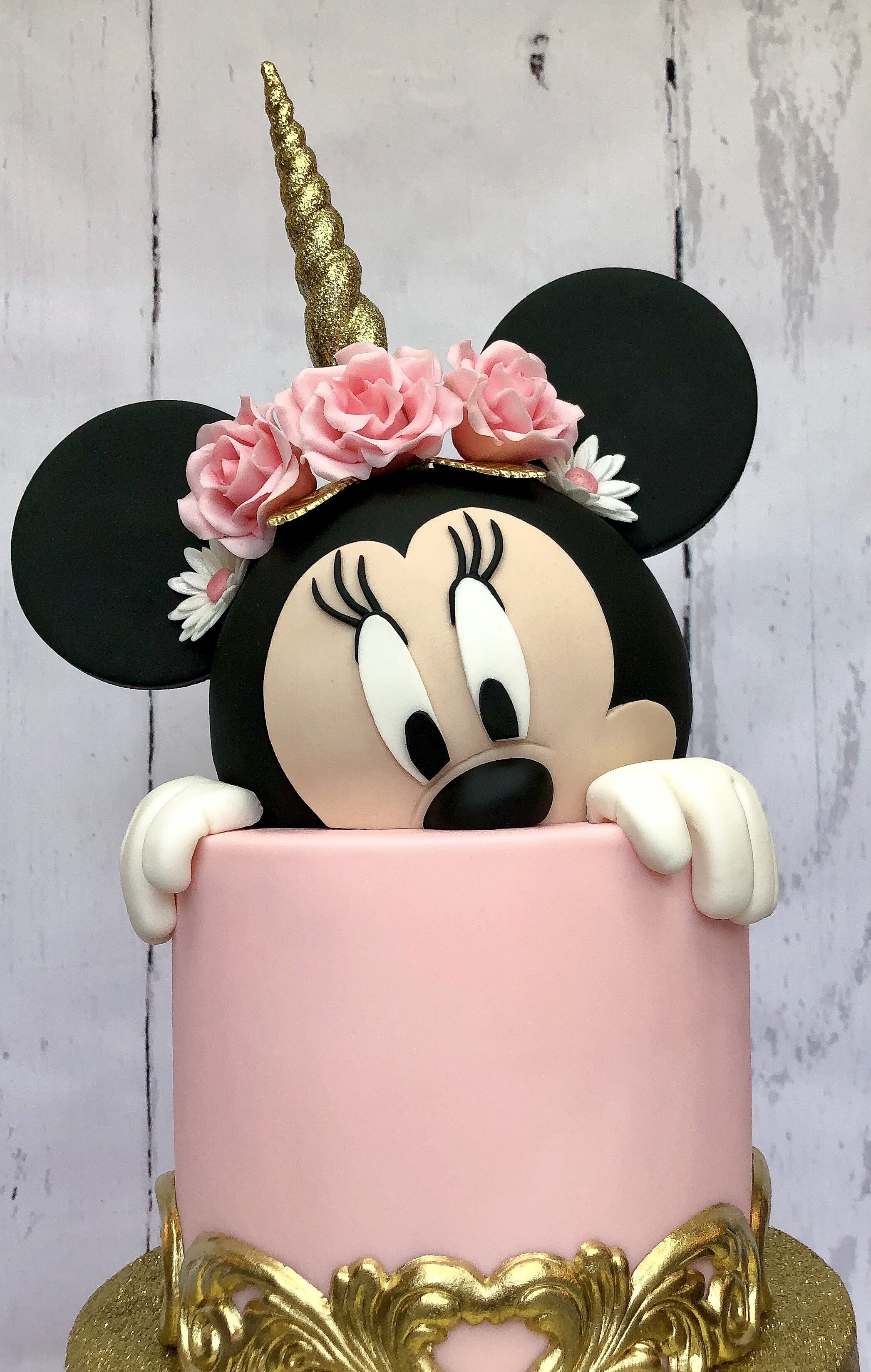 Minnie Mouse Unicorn — The Cake Fairy