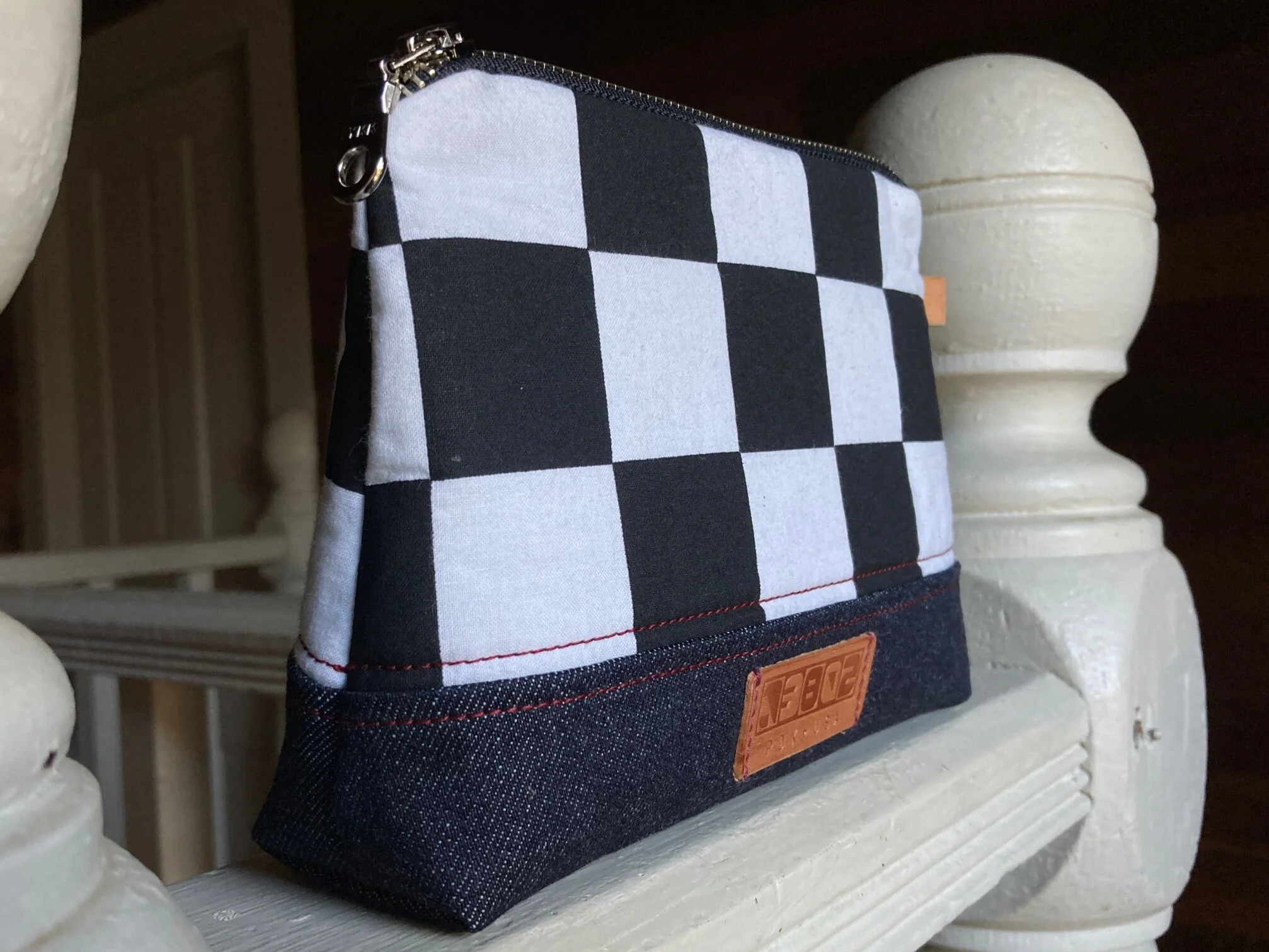 2BC3B9AF-8650-46F6-A0D0-489447528302