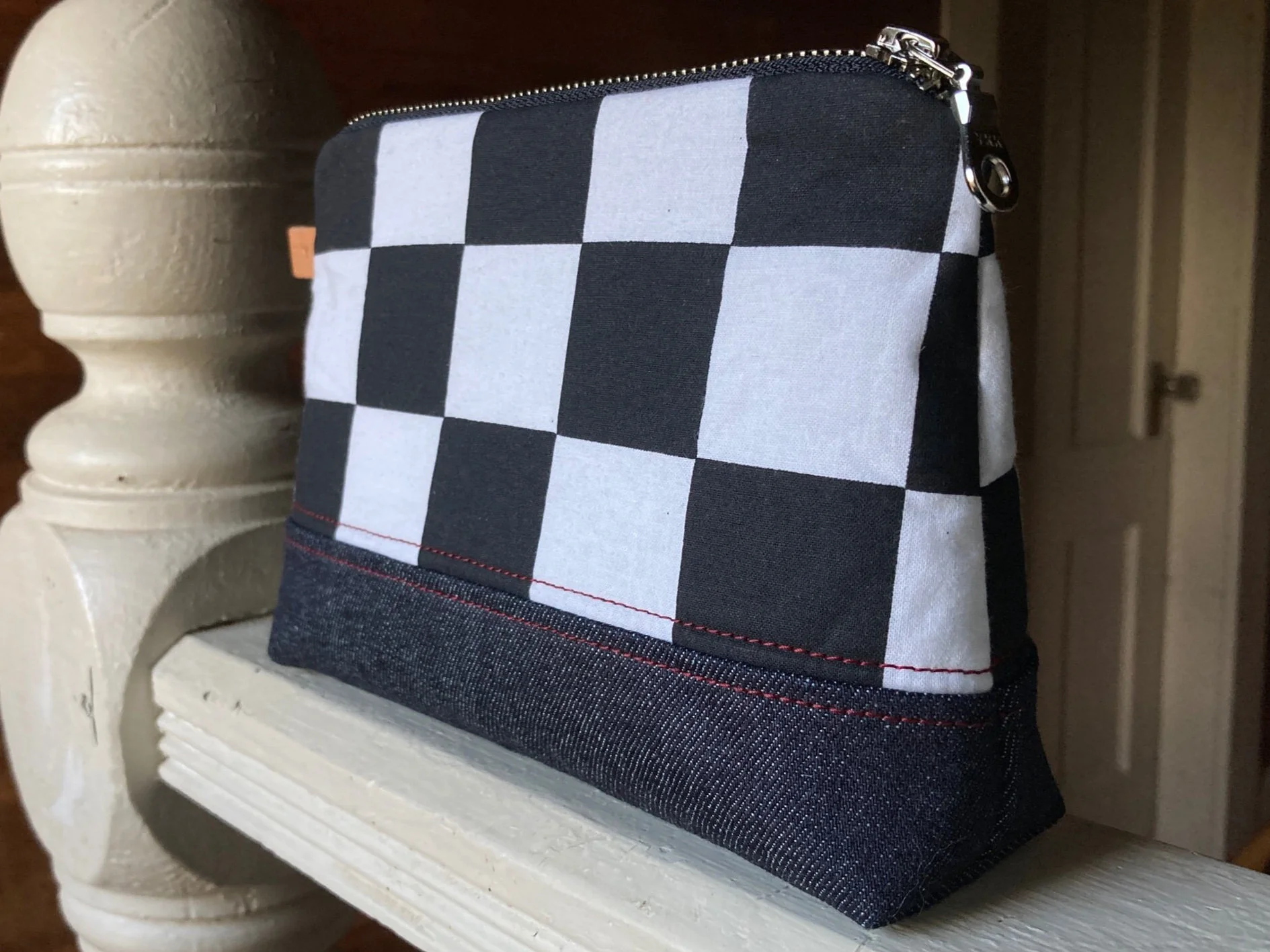 A22B9AB0-2B12-4ABC-A214-4B419E20288E