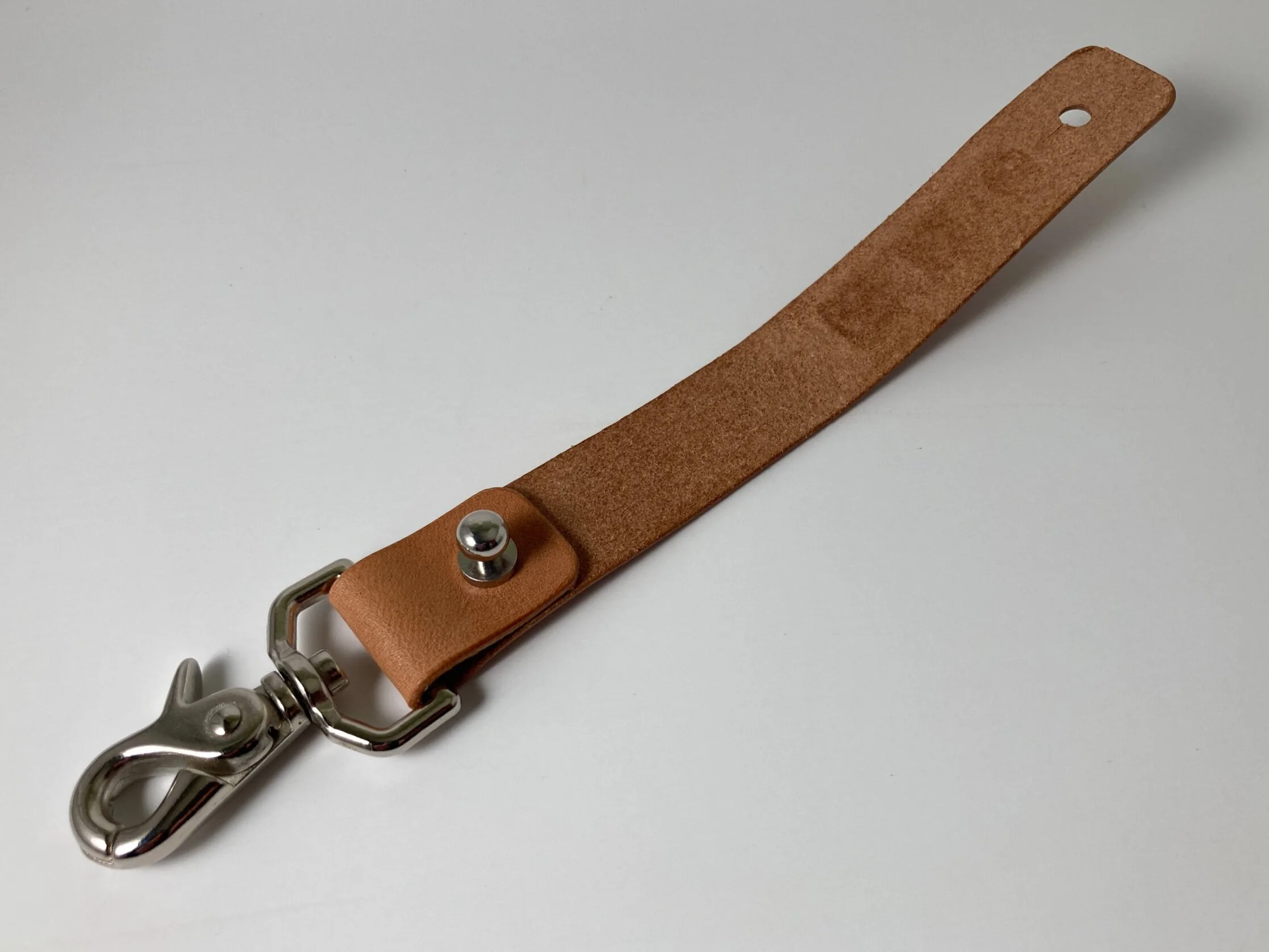 905B261B-A3F7-40F1-A2DE-EF5877CAEB95