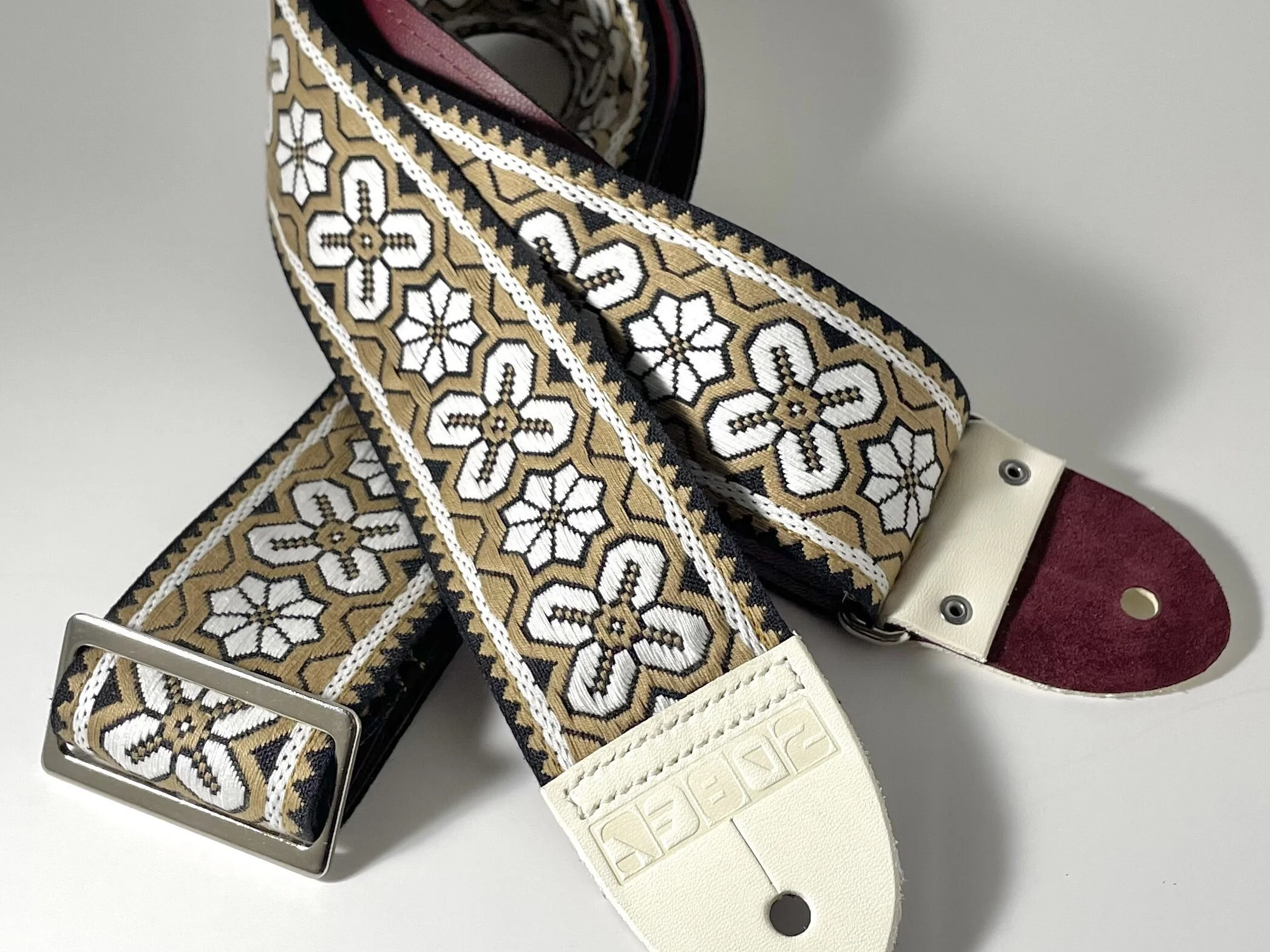 E758F520-88A5-4AE2-A74B-9224AEF60CA9