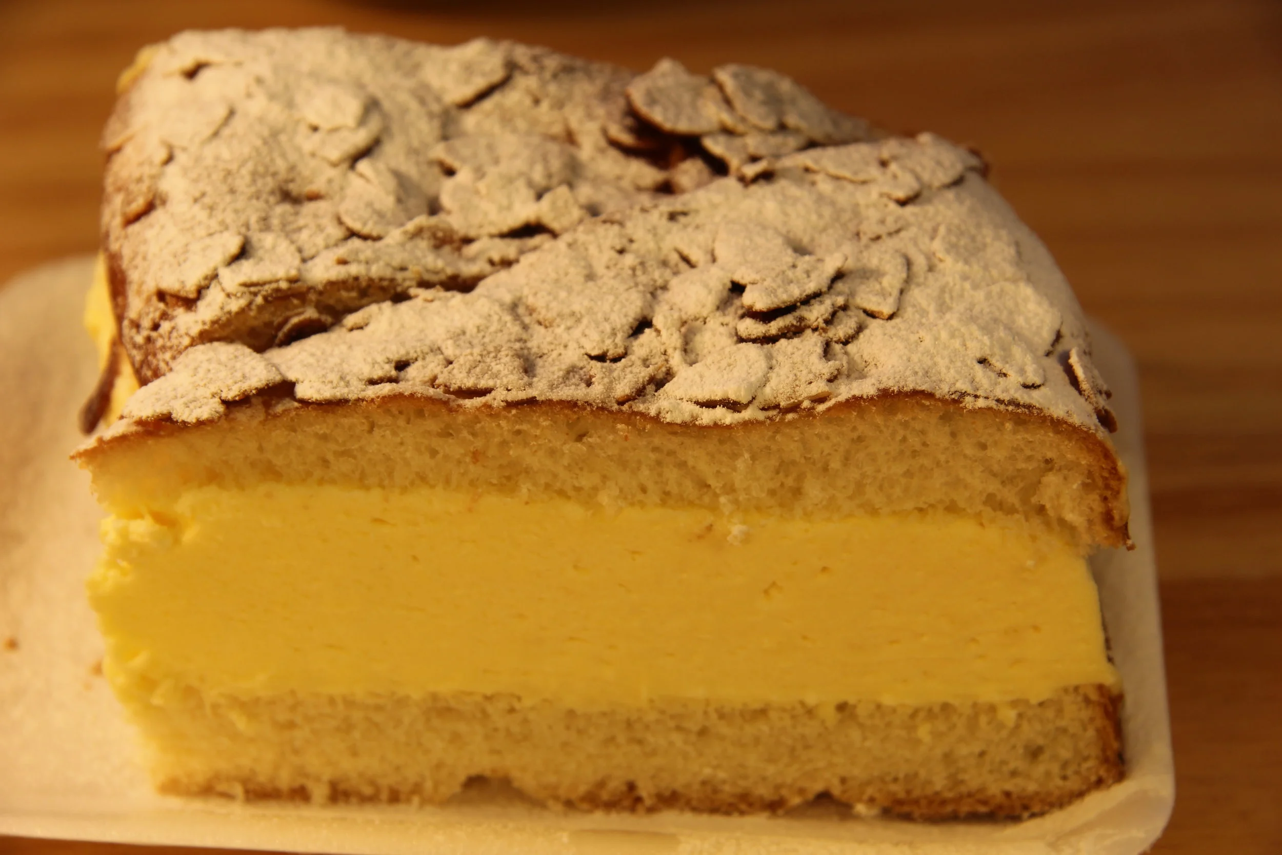 Beesting    Bienenstich