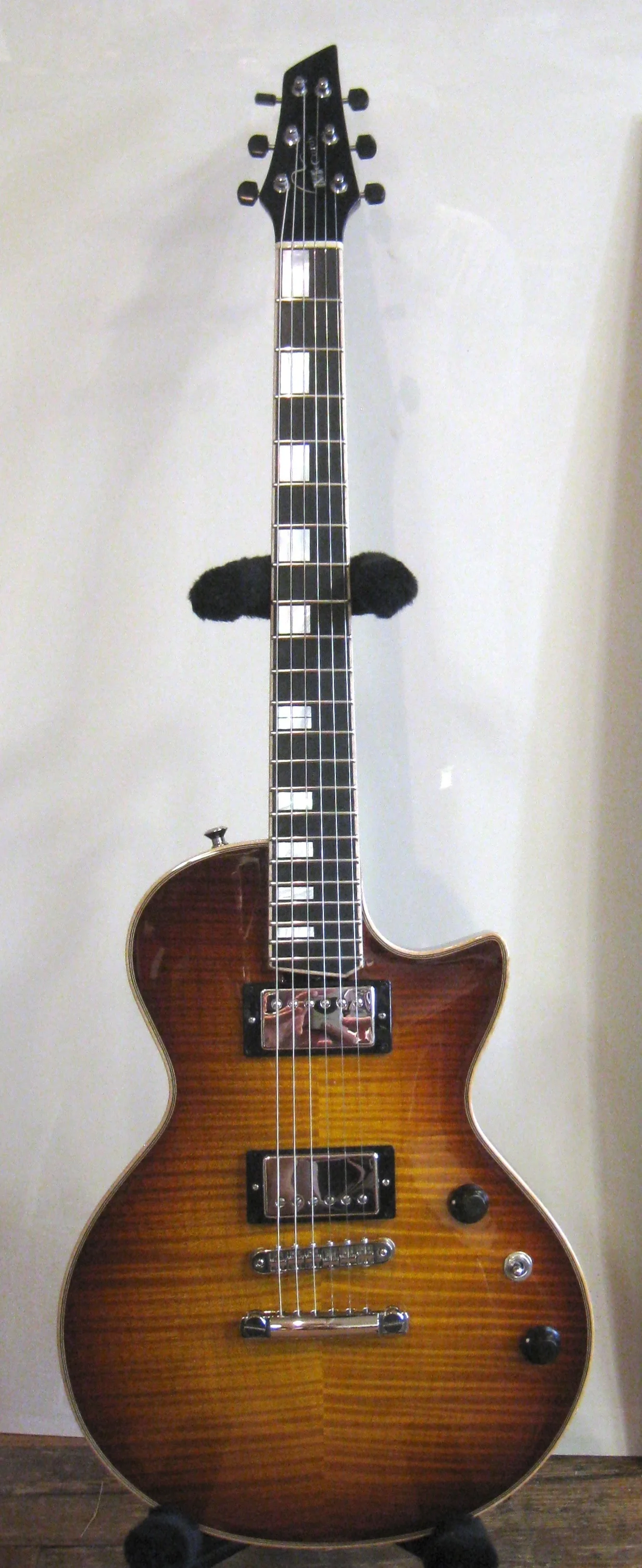 Albion Luthiers notebook page.jpg