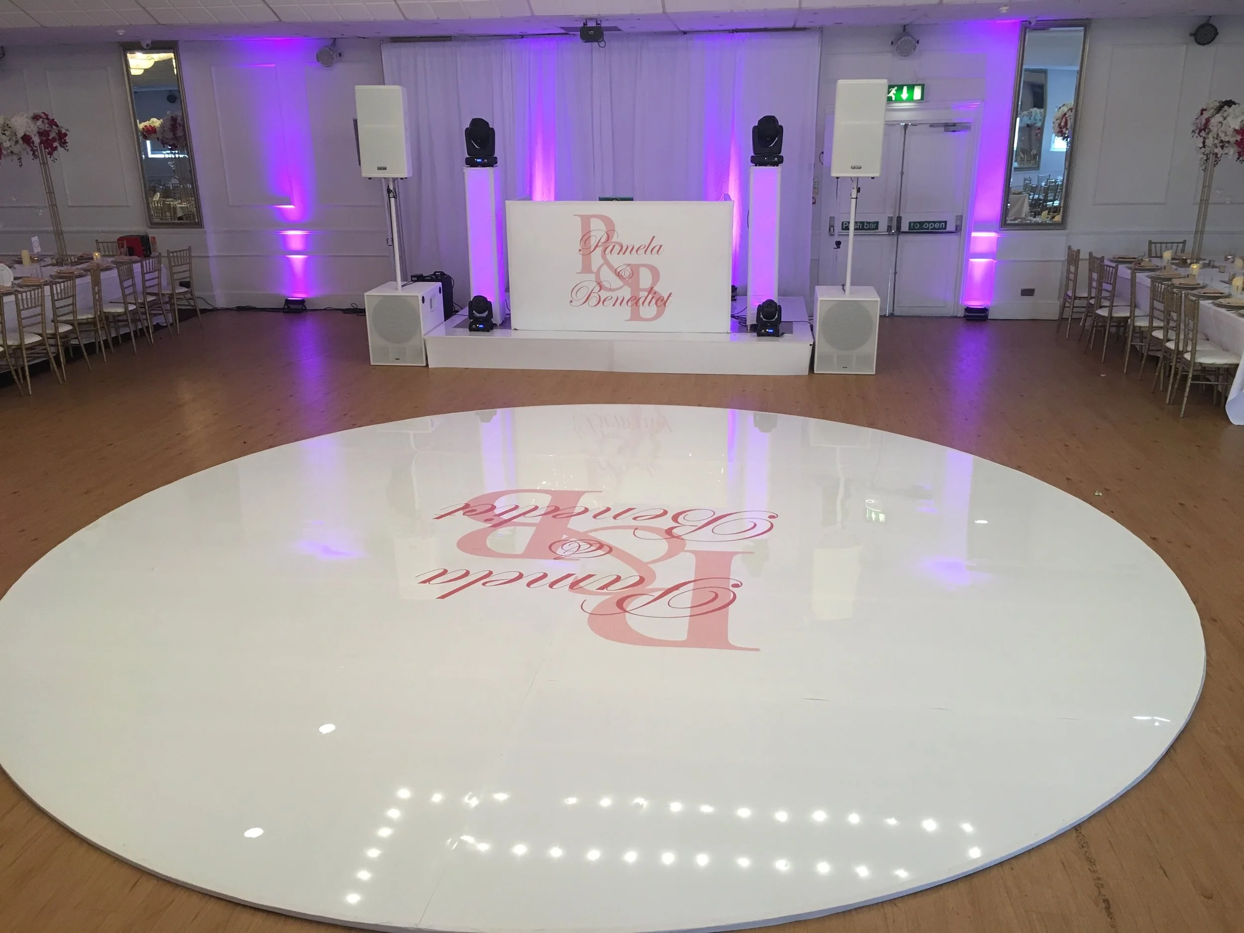 Round+Seamless+Dancefloor.jpg